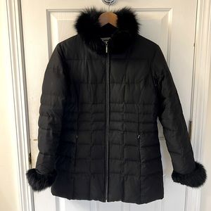 Black down puffer with fur trim